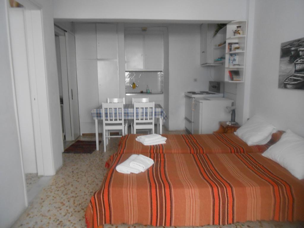 Angeliki Pension كاتابولا المظهر الخارجي الصورة